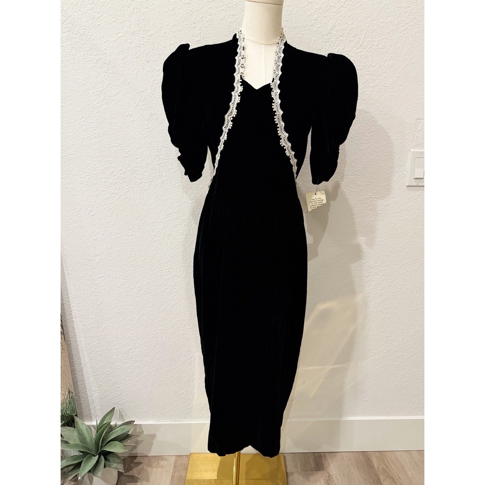 VTG Gunne Sax Jessica McClintock Black Velvet Puff Sleeve Dress 7 Goth Victorian